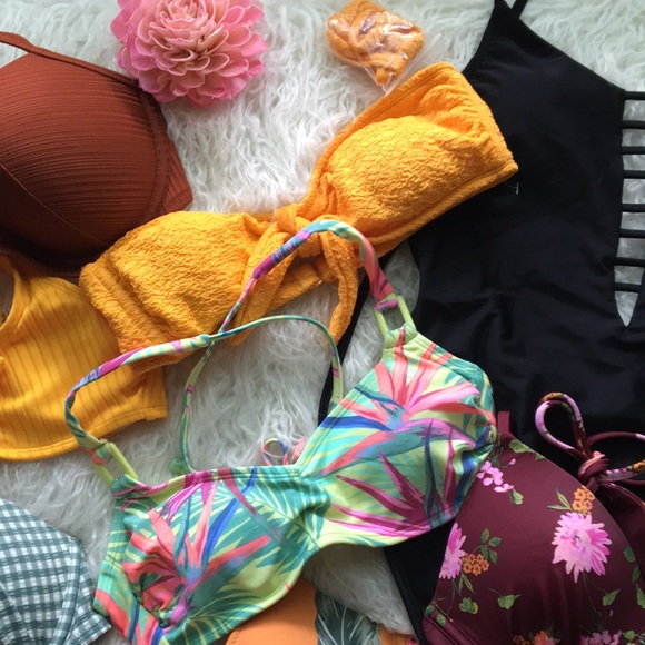 Shade & Shore | Women’s Bikini Swim Bundle - Picture 4 of 16